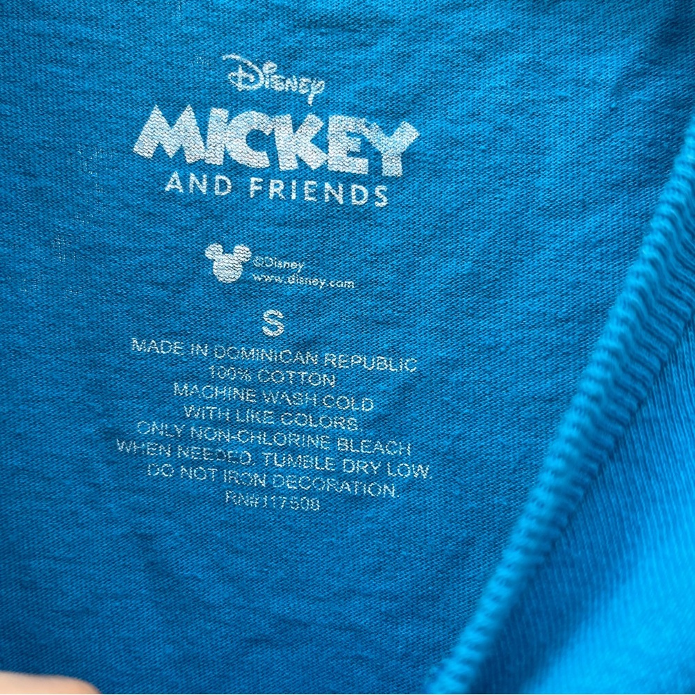 Disney Mickey Mouse & Friends blue graphic crop top t-shirt. - Picture 4 of 6